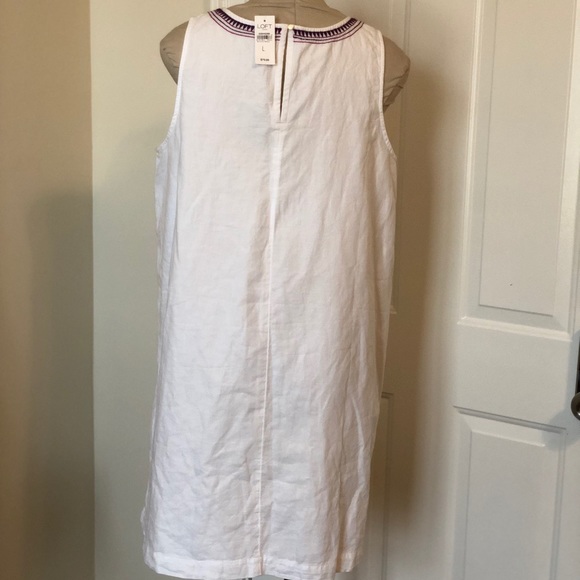 LOFT Embroidered swing dress ! - Picture 3 of 6